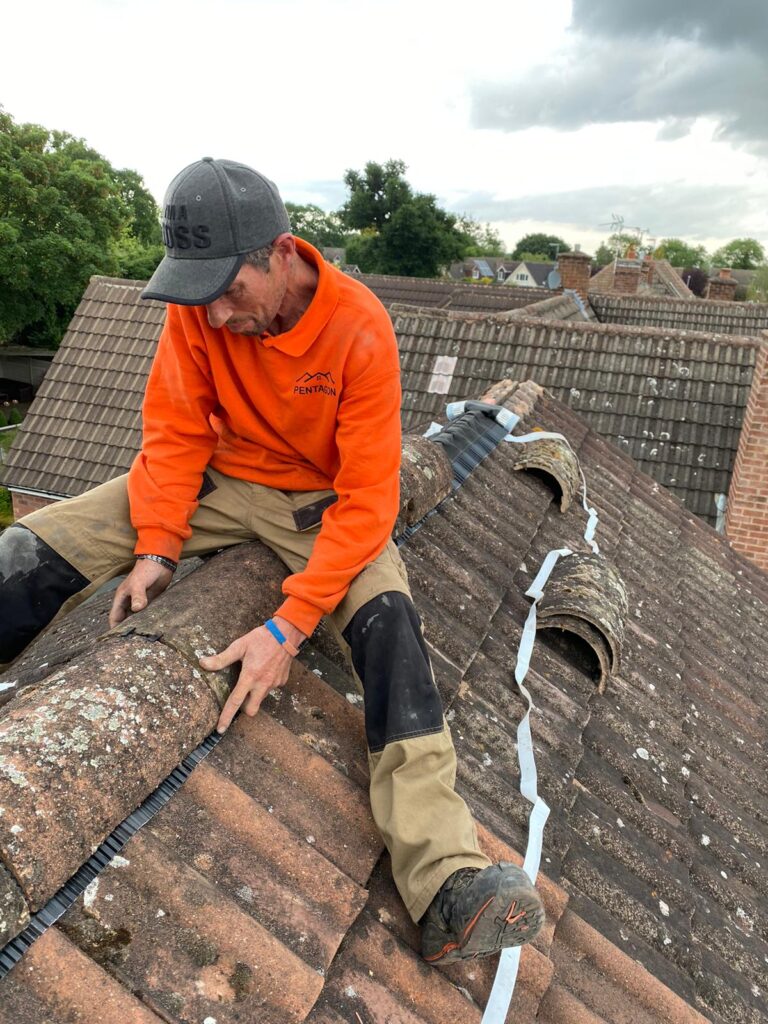roof repairs Dudley